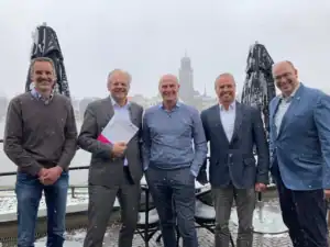 Contract Enexis Vertragsvereinbarung zwischen Enexis und Lovink Enertech als Beispiel dafür, warum Enexis entscheidet LoviSil Kabelmuffe für Mittelspannungsnetze.